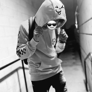 Meet your Posher, Leonardo